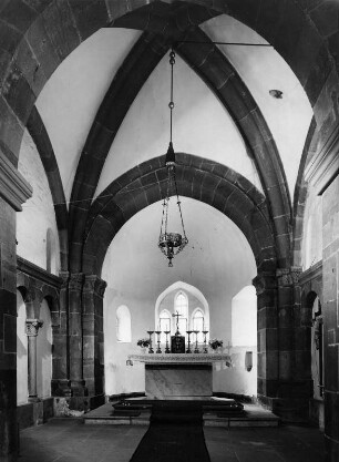 Dackenheim. Pfarrkirche Sankt Maria (1701/1800 und 1801/1900). Inneres zum Altar