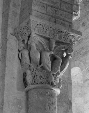 Romanische Kapitelle im Inneren — Kapitell 41: Vögel