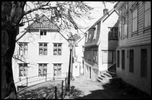 Bergen: Häuser an der Staffel