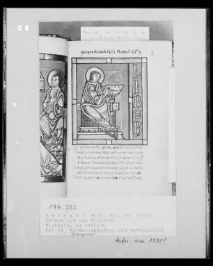 Ms 10527, Evangeliar aus Floreffe, fol. 16: Beginn des Matthäus-Evangeliums mit Autorenbildnis