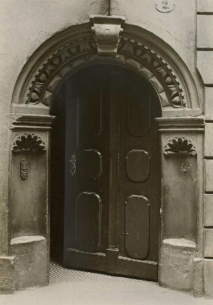 Dresden, Weiße Gasse : Dresden. Wohnhaus, Weiße Gasse 2. Renaissance-Portal