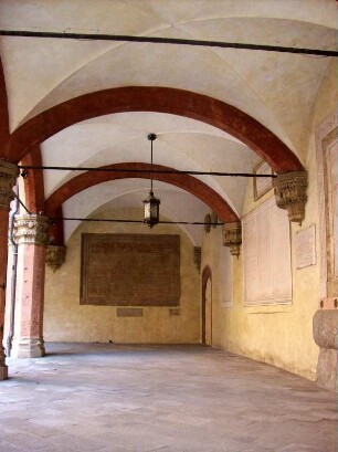 Bologna: Palazzo Comunale