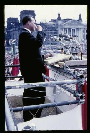 Willy Brandt 1.5.59.