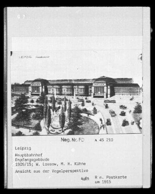 Leipzig, Hauptbahnhof, Empfangsgebäude (Postkarte), um 1915