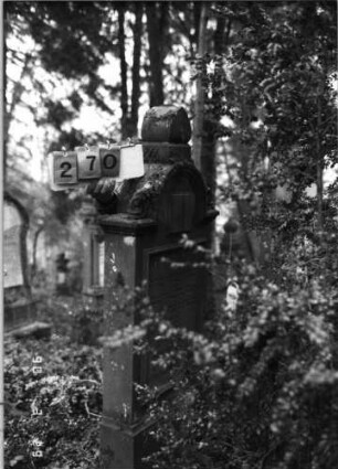 Grabstein 270 (neu: 774)