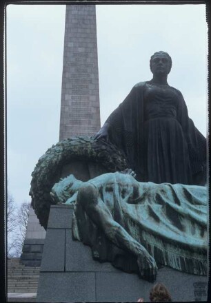 Berlin, Sowjetisches Ehrenmal Schönholzer Heide