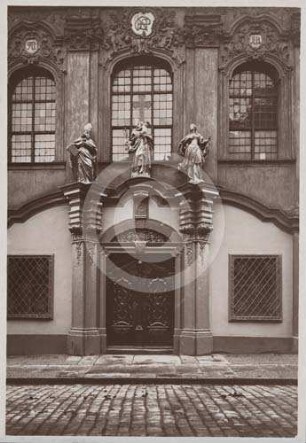Portal der Ursulinenklosterkirche Schweidnitz
