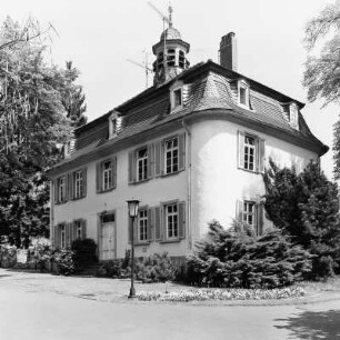 ''Glockenbau'' (Fachwerkwohnhaus); Nidda, Quellenstraße 6