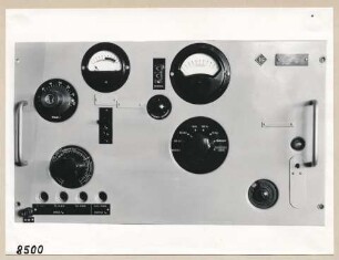 Präzisionsfrequenzmessplatz HF 2923, Vorderansicht; Foto, 1953
