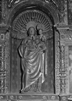 Hochaltar: Madonna