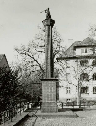 Sankt Georg-Säule