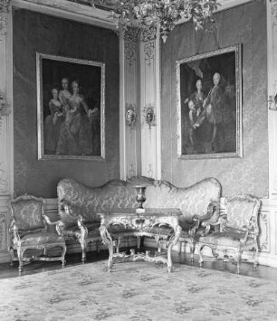 Schloss Heidecksburg, Rudolstadt. Thür., Rokoko-Zimmer mit Rokoko-Rahmen