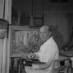 Porträt des Malers Karl Kröner in seinem Atelier