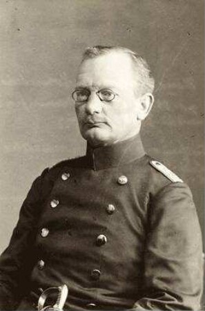 Hornstein-Binningen, Hans Freiherr von; Hauptmann, geboren am 21.07.1859 in Binningen, gestorben am 18.04.1904 in Freiburg