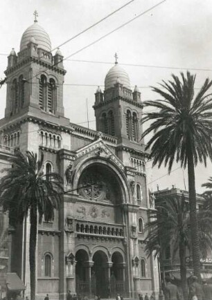 Tunis. St. Vinzenz von Paul-Kathedrale (europäische Neustadt). Eingangsfront