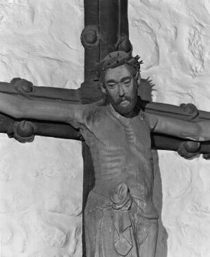 Kreuzigungsgruppe — Christus am Kreuz