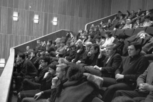 Stadtratssitzung mit Verabschiedung des Haushalts 1965.