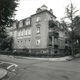 Dresden-Trachau, Platanenstraße 9/Ecke Wilder-Mann-Straße. Wohnhaus. A. 20. Jh. Eckansicht