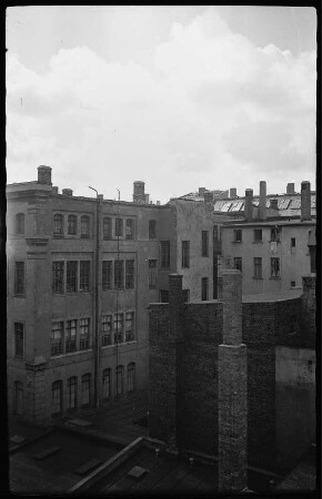 Blick in einen Hinterhof im Leipziger Seeburgviertel