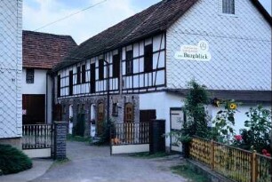 Eingang Landgasthof, ein ehemaliger Dreiseithof