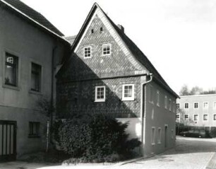 Neustadt in Sachsen, Obergraben 2. Wohnhaus (1751/1800)