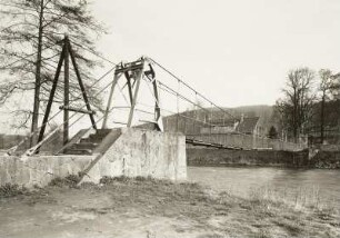 Sachsenburg, Hängebrücke