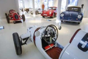 Prototyp – Personen. Kraft. Wagen.ist ein Automobilmuseum in Hamburg. Es befindet sich in der HafenCity