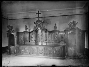 Gerlachsheim Pfarrkirche Sakristei - Schrank mit Beichtstühlen