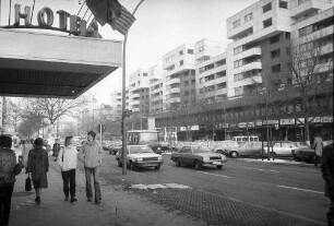 Berlin: Oberer Kurfürstendamm; Wohnblock