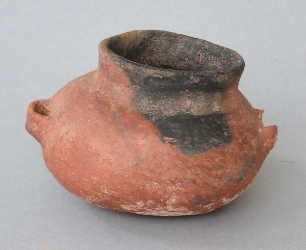 Clay vessel