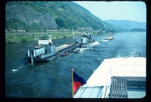 Schleppverband auf der Mosel