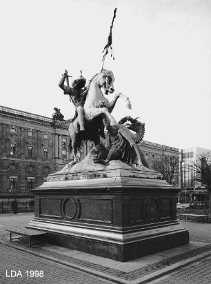 Denkmal Hl. Georg; Berlin, Mitte