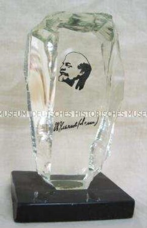 Tischzier aus Glas mit Porträt von W.I. Lenin
