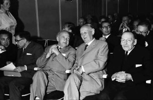 12. Tagung 1962 Physik; Eröffnung 25.6.1962: Werner Heisenberg, Gerhard Domagk, W. Frisch