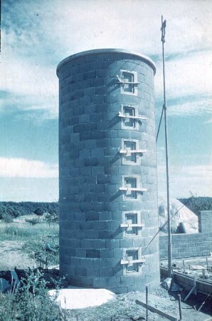 Hochsilo mit Auswurfluken