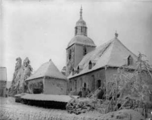 Satzunger Kirche im Raureif