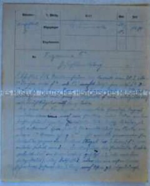 Handschriftlich ausgefüllter Vordruck zur Meldung über den aktuellen Verlauf des Kriegsgeschehens; Uhrzeit 1:00 Uhr