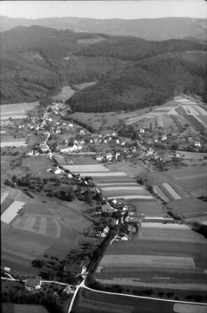 Sölden: Ortsbild im Hexental, von Westen