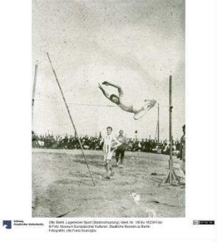 Lagerleben Sport (Stabhochsprung)