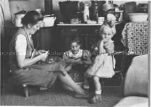 Familie Tiegner - aus der Reihe: Flüchtlinge - Umsiedler 1945-1946