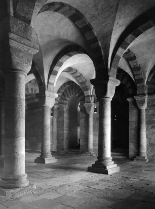 Speyer. Dom Sankt Maria und Stephan. Krypta (Weihe 1041, Erneuerung 1689)
