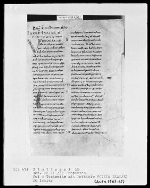 Bibliorum sacrorum pars, libri prophetarum — Initiale V(ISIO ESAIAE), Folio 4recto