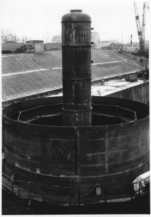 Schiffshebewerk Henrichenburg, Schwimmer Ost