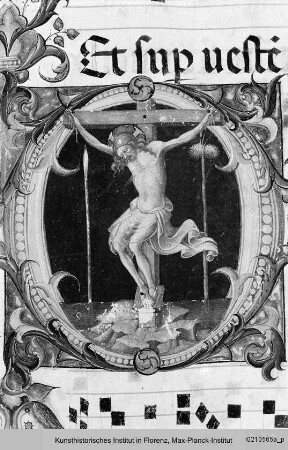 Antiphonar? : historisierte Initiale: Kruzifixus