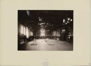 Kadettenanstalt der Garnison, Naumburg/Saale: Innenansicht Turnhalle