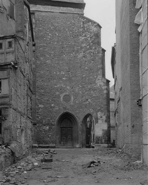 Östliches N-Portal