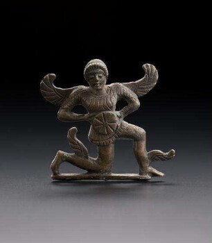 Aufsatz eines etruskischen Gefäßes in Gestalt eines geflügelten Dämons