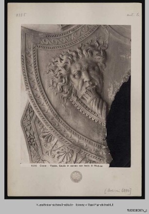 Schild mit Haupt der Medusa