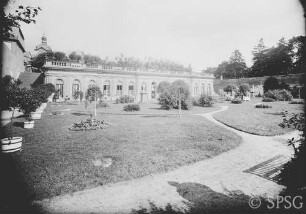 Weilburg an der Lahn, Schloss, Orangerie und Parterre.