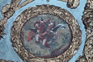 Innendekoration des Treppenhauses — Deckendekoration des Treppenhauses — Allegorien der vier Jahreszeiten — Sommer
